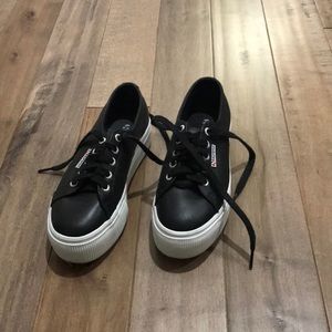 Platform leather Supergas